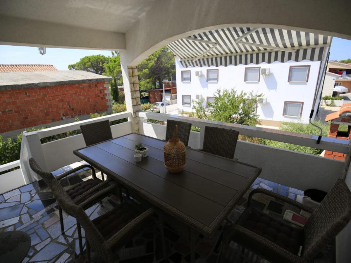 Apartment Barbara Vir Exterior foto