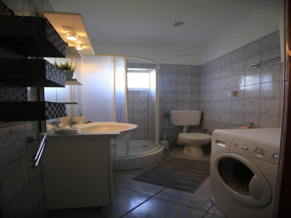 Apartment Barbara Vir Exterior foto
